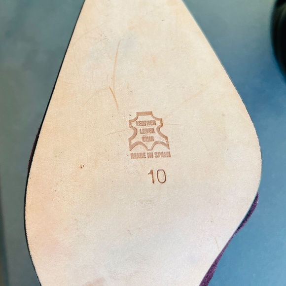 NEW Size 9.5 Martinez Valero T-Strap SUEDE +LEATHER SOLE Burgundy 3” Heels - Picture 8 of 8